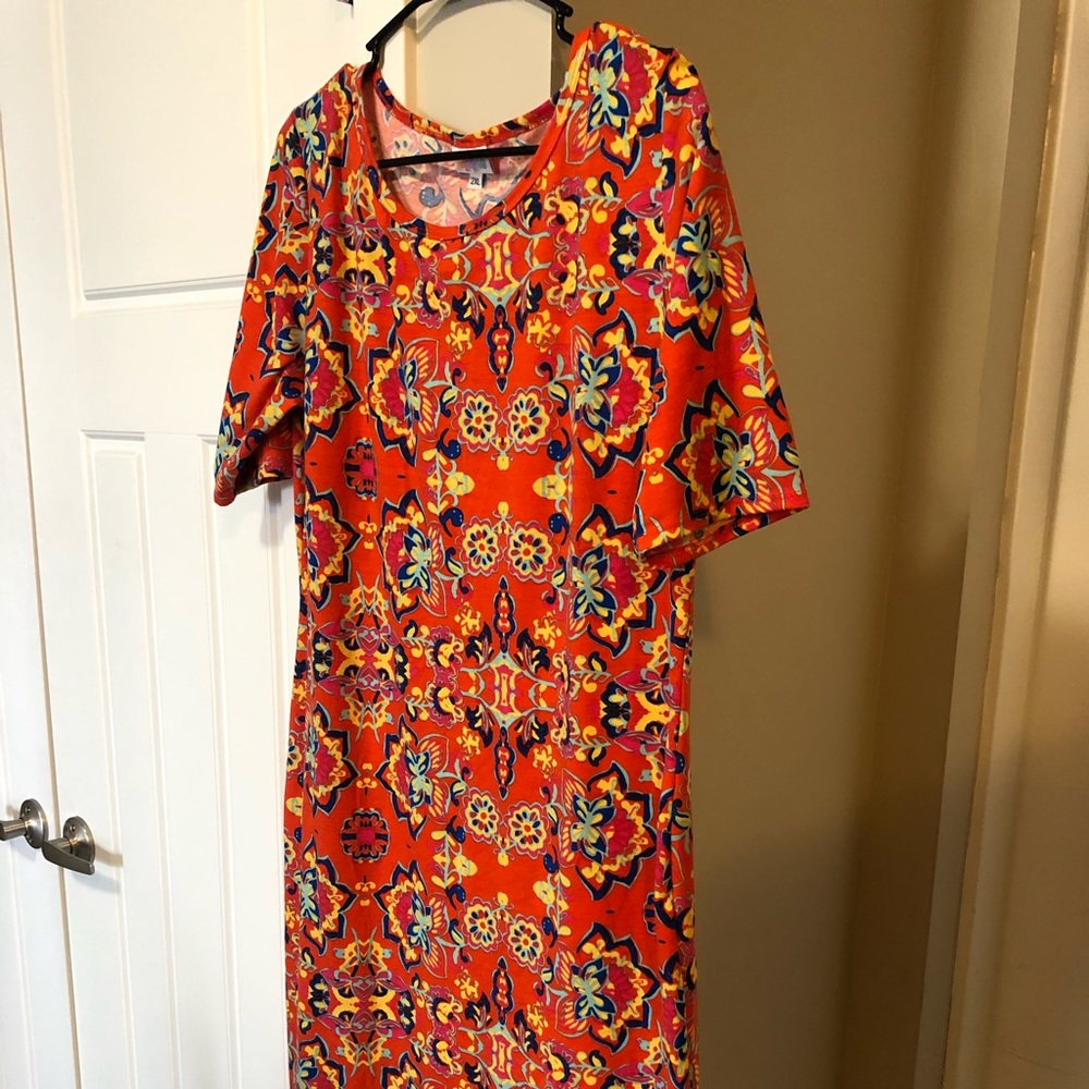 LuLaRoe Julia 2XL